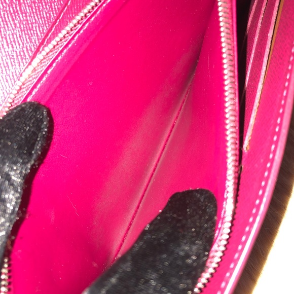 Louis Vuitton Epi Portefeuille Sarah Wallet - Picture 12 of 15